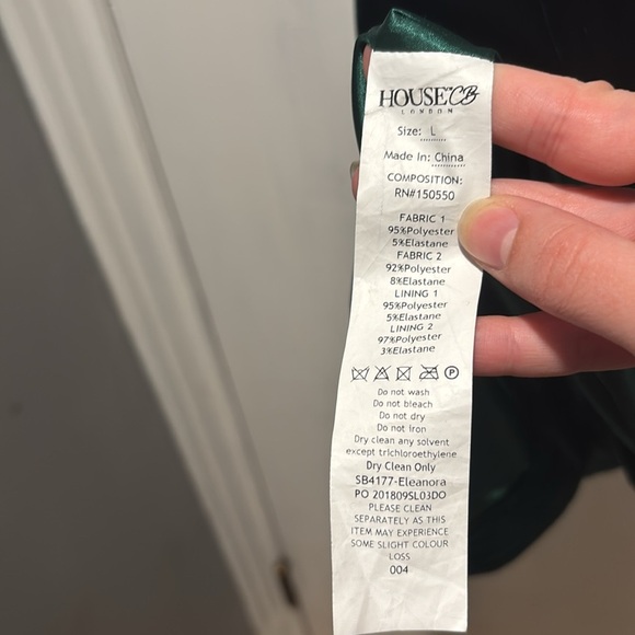 HOUSE OF CB eleanora mini velvet dress - Picture 5 of 7